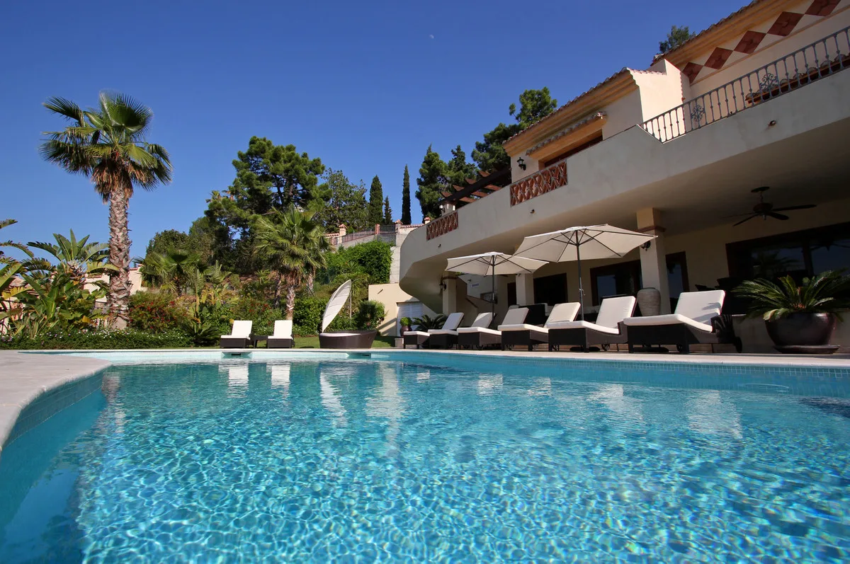 7-Bedroom Villa in El Madroñal 3