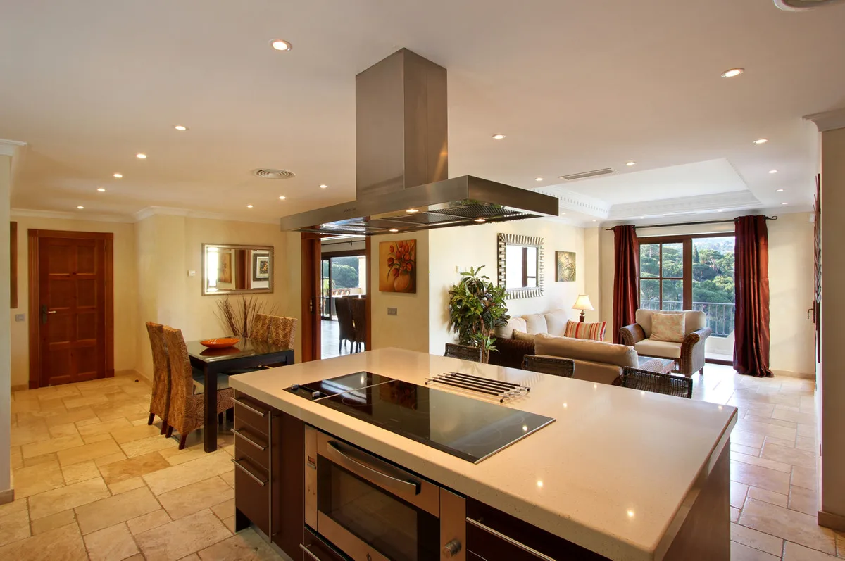7-Bedroom Villa in El Madroñal 4