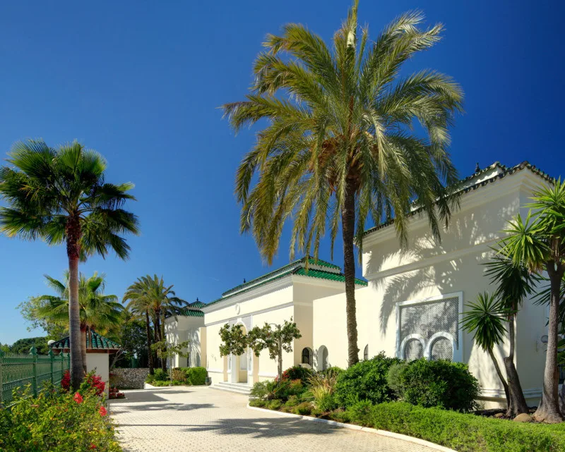 10-Bedroom Villa in Nueva Andalucía 5