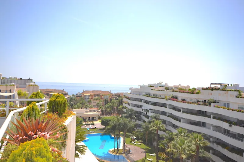 4-Bedroom Apartment in Puerto Banús Main