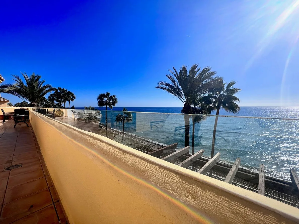 4-Bedroom Apartment in Marbella 2