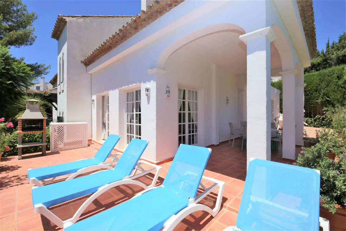 4-Bedroom Villa in Marbella 2