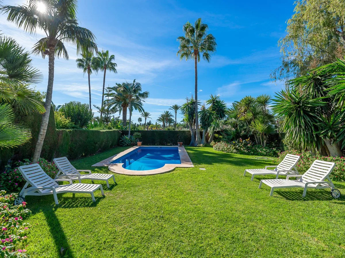7-Bedroom Villa in Guadalmina Baja 2
