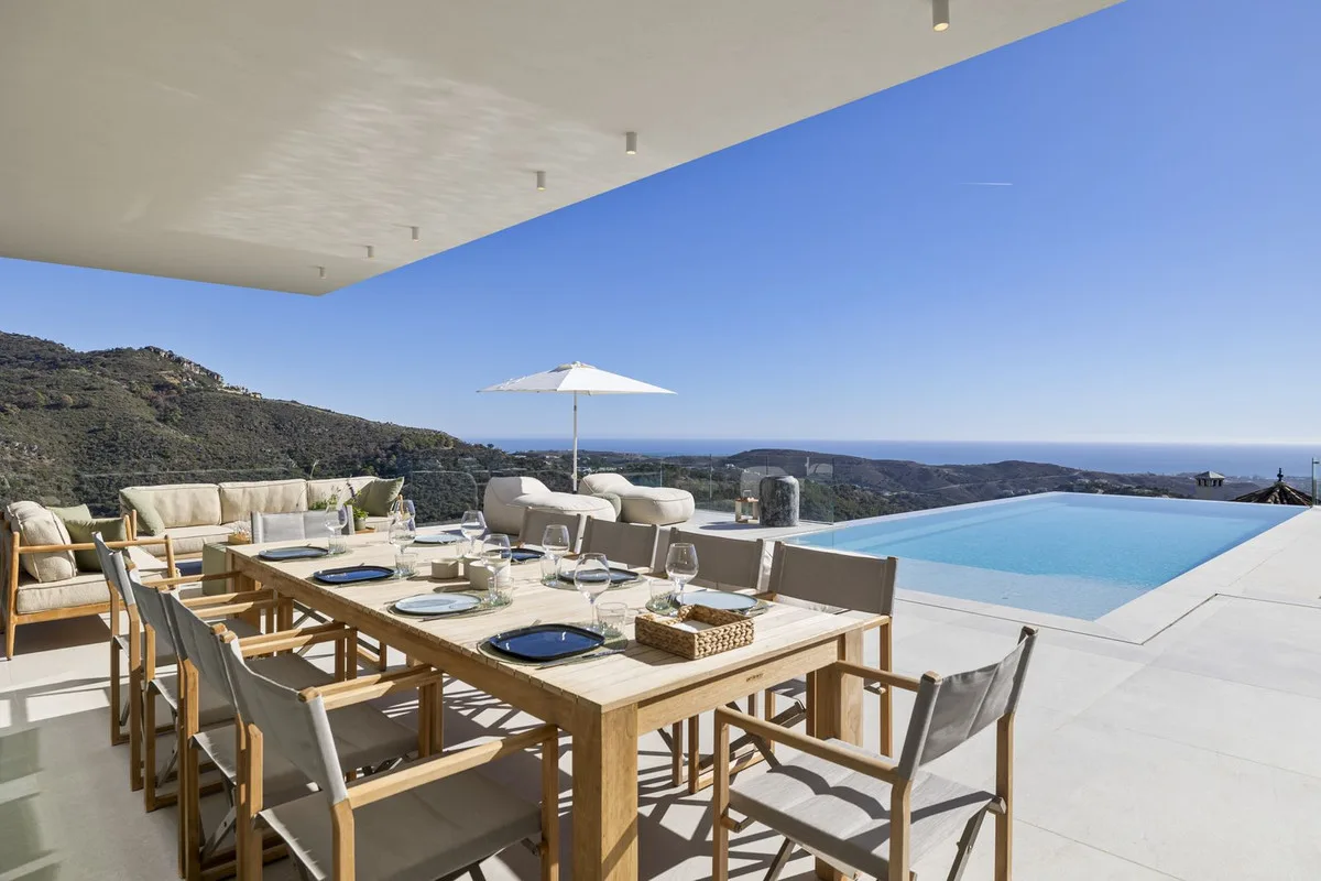 6-Bedroom Villa in Benahavís 3