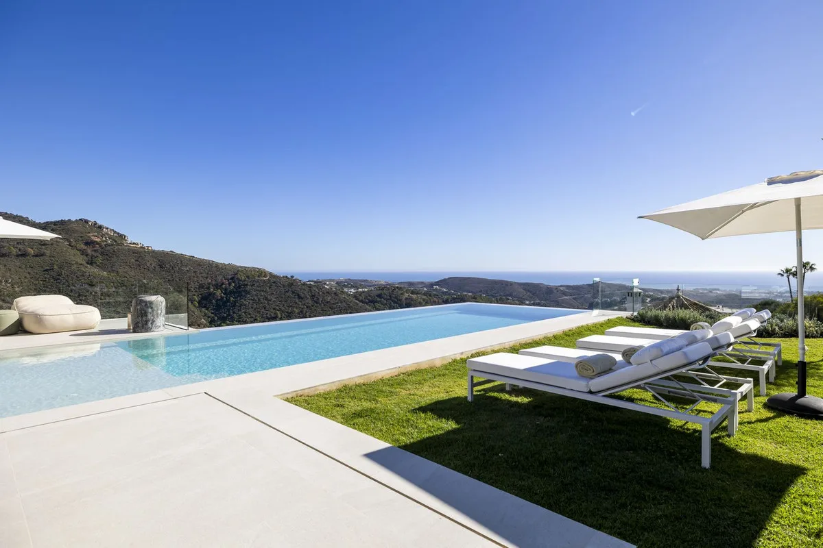 6-Bedroom Villa in Benahavís 4