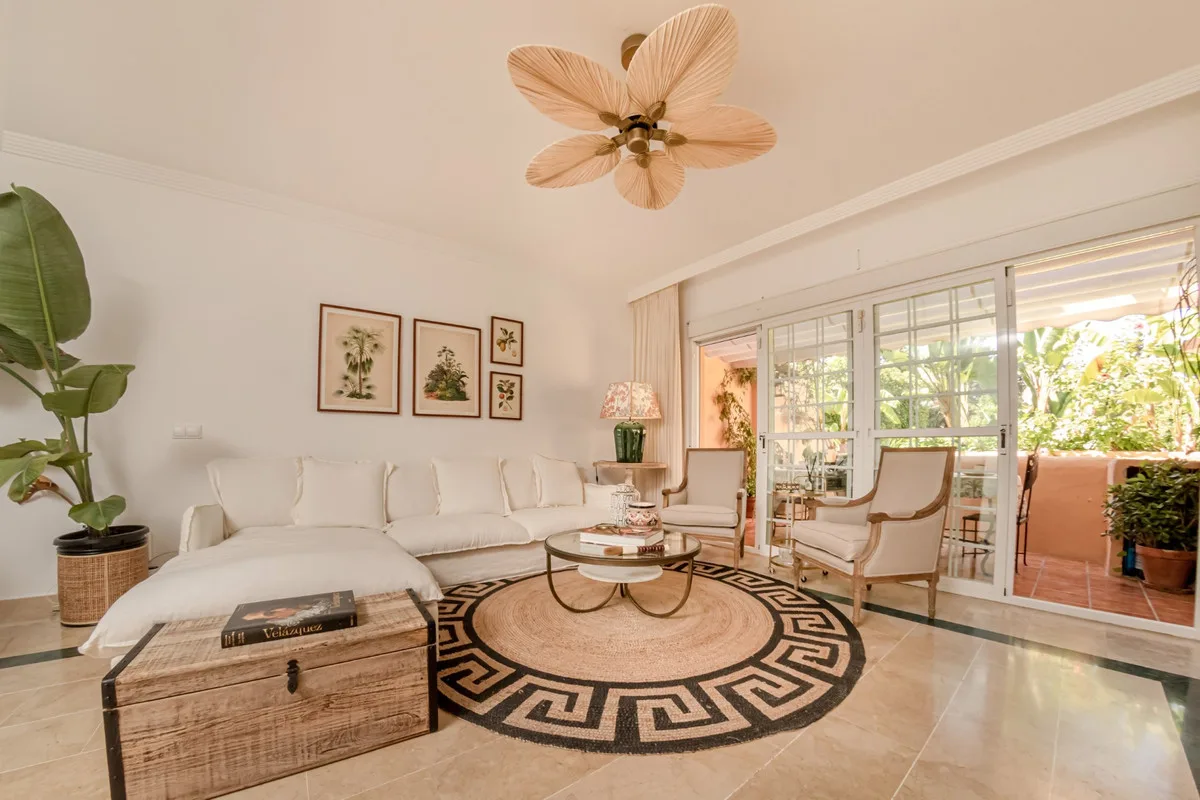 3-Bedroom Townhouse in The Golden Mile 3