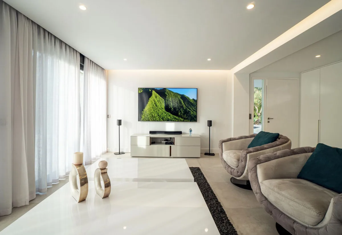5-Bedroom Villa in Nueva Andalucía 3