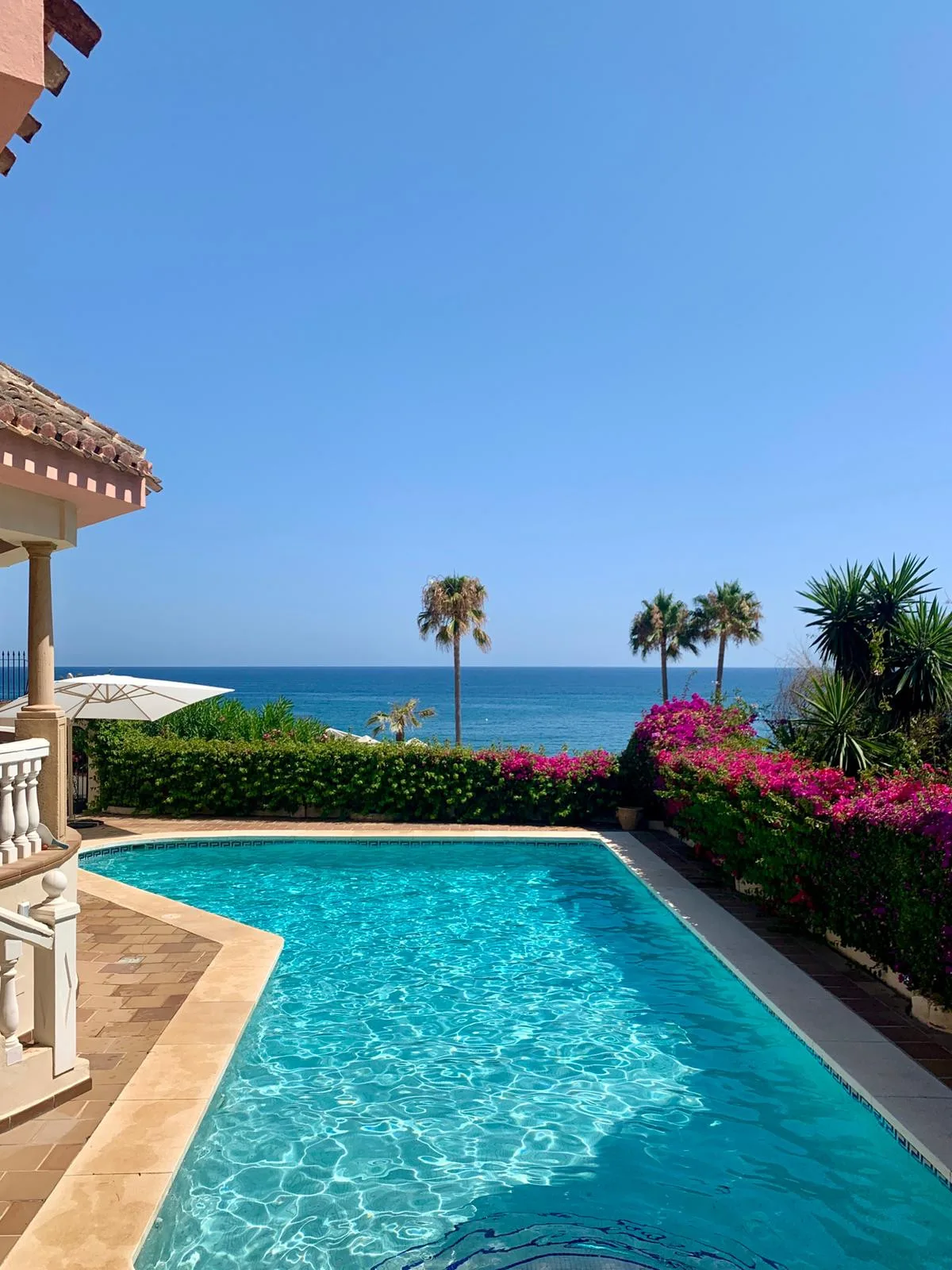 5-Bedroom Villa in Calahonda 2
