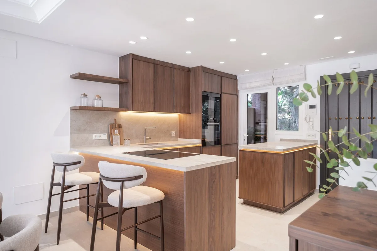 4-Bedroom Villa in The Golden Mile 2