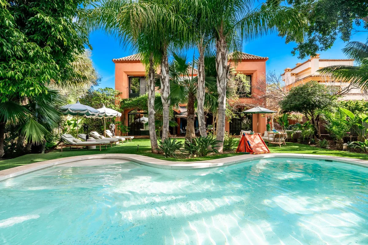 3-Bedroom Villa in Guadalmina Baja 3
