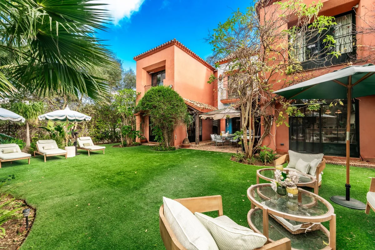 3-Bedroom Villa in Guadalmina Baja 4