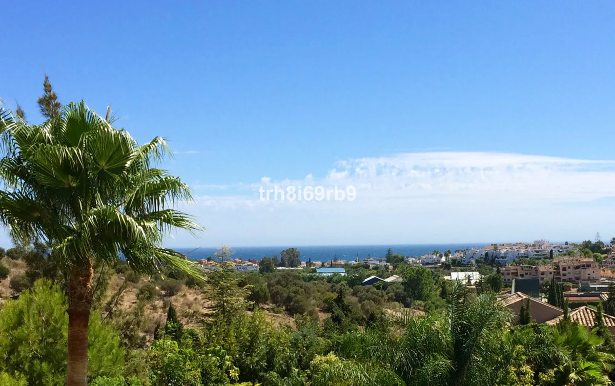 4-Bedroom Villa in Benahavís Main
