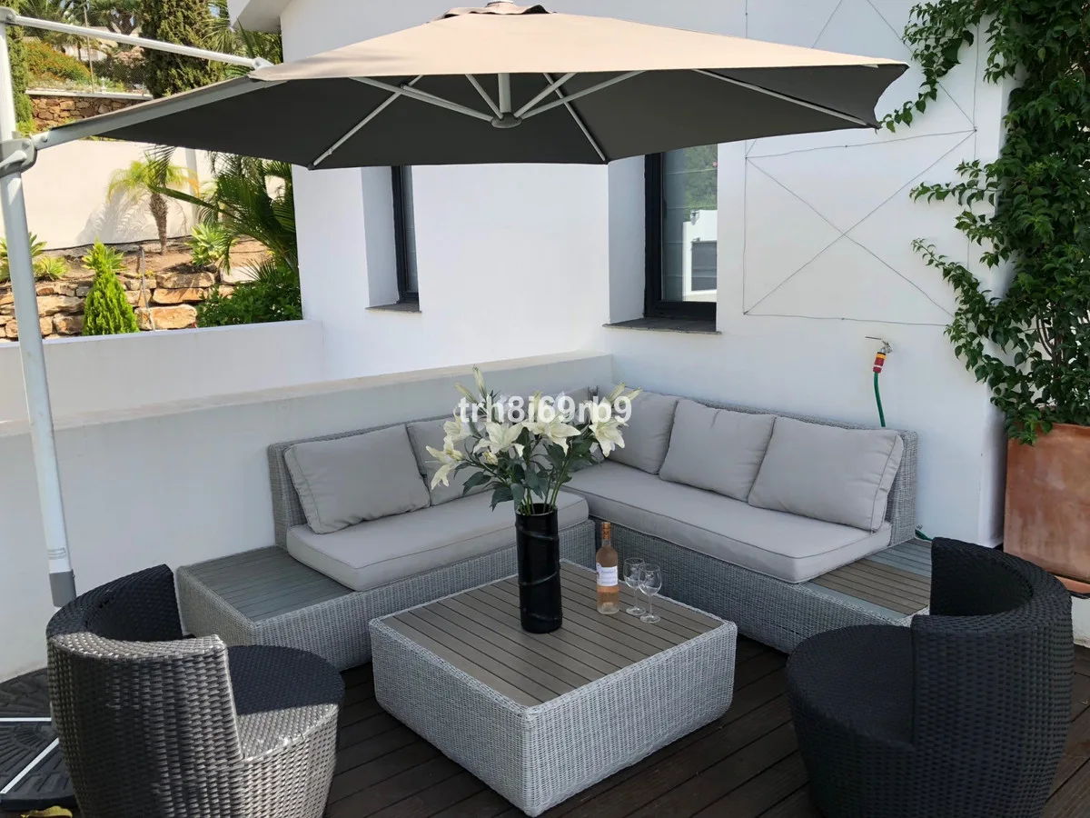 4-Bedroom Villa in Benahavís 4