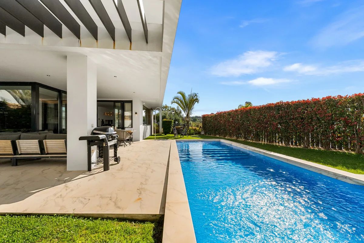 3-Bedroom Villa in New Golden Mile 2