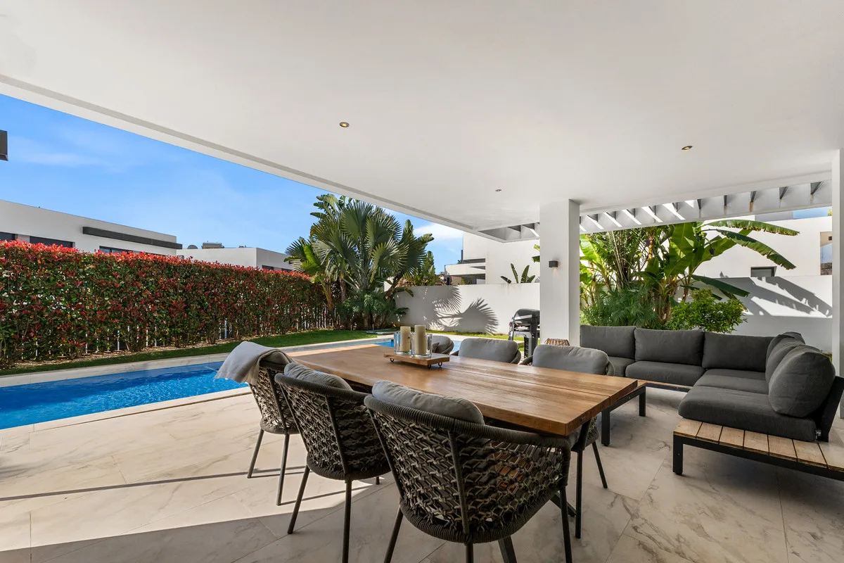 3-Bedroom Villa in New Golden Mile 3