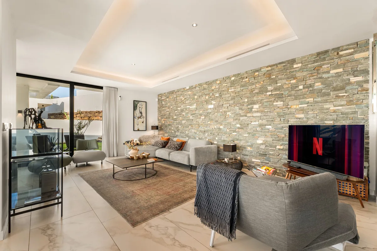 3-Bedroom Villa in New Golden Mile 4