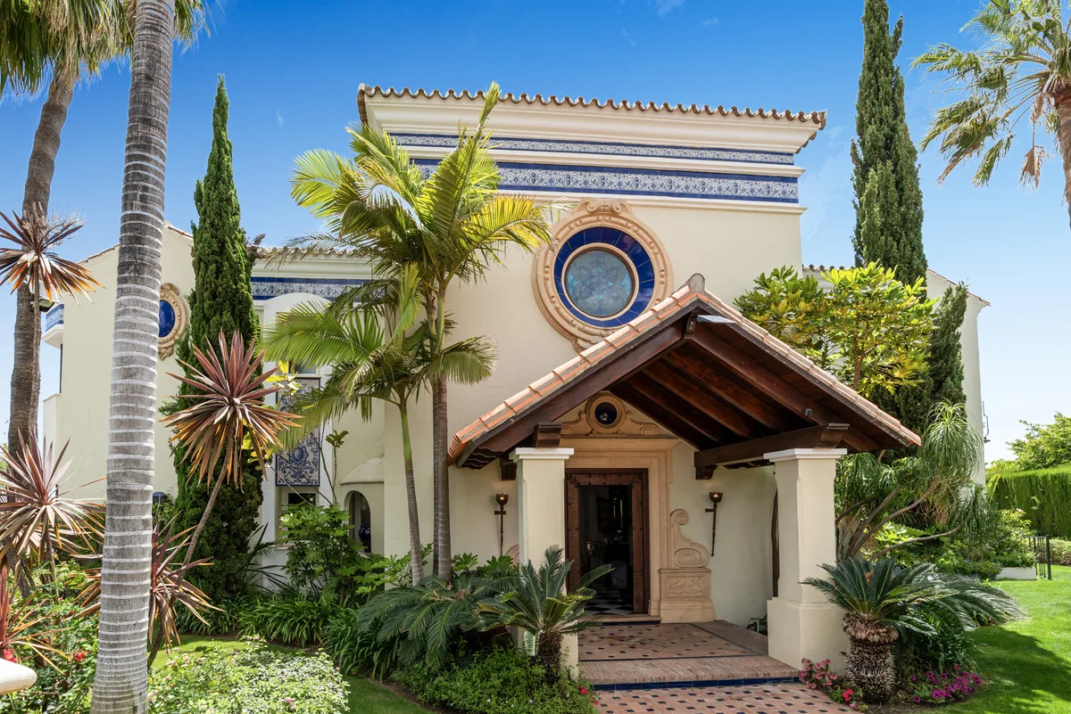 5-Bedroom Villa in Benahavís 3