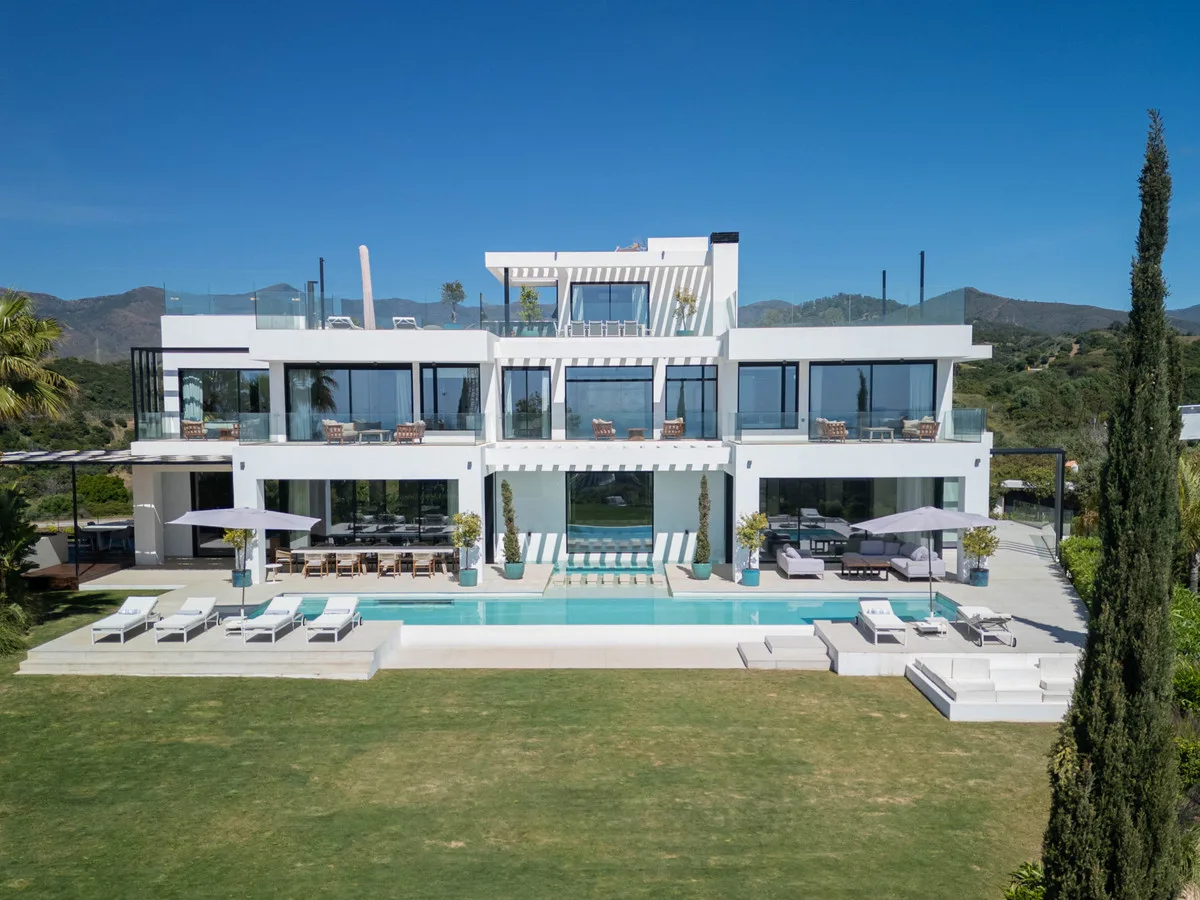 9-Bedroom Villa in Estepona Main