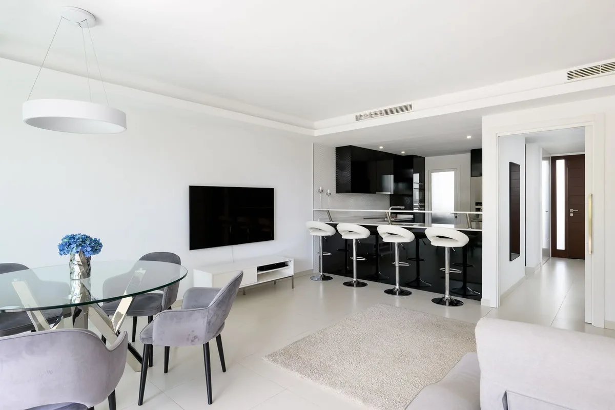 3-Bedroom Townhouse in The Golden Mile 3