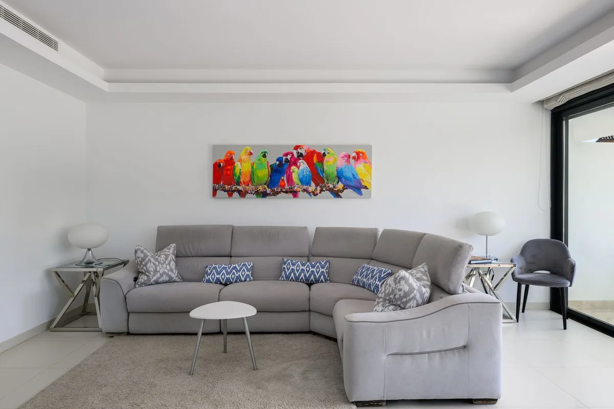 3-Bedroom Townhouse in The Golden Mile 5