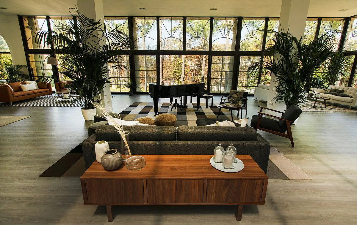 10-Bedroom Villa in Nueva Andalucía 4
