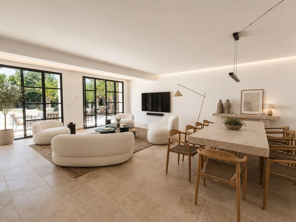 5-Bedroom Villa in Aloha 2
