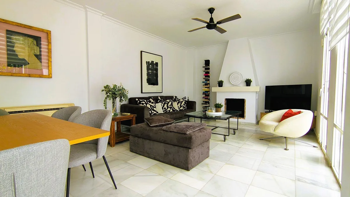 5-Bedroom Villa in Aloha 5