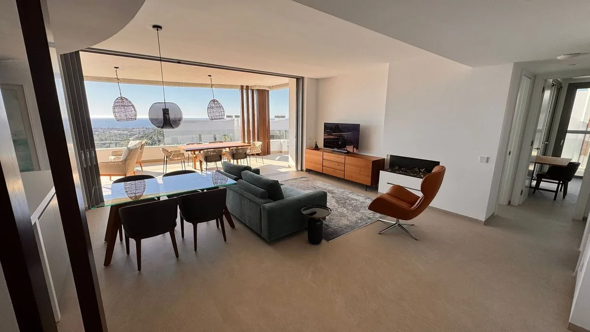 2-Bedroom Apartment in La Quinta 2