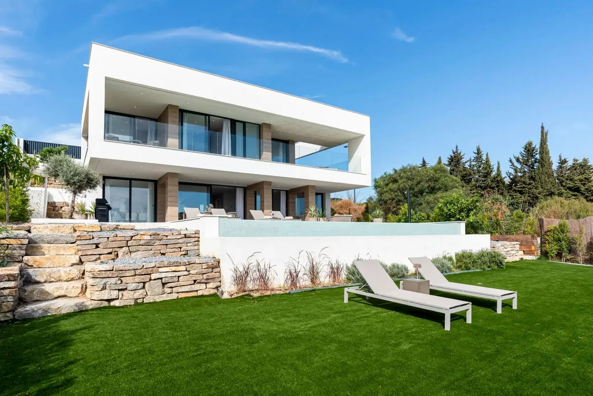 4-Bedroom Villa in Estepona Main
