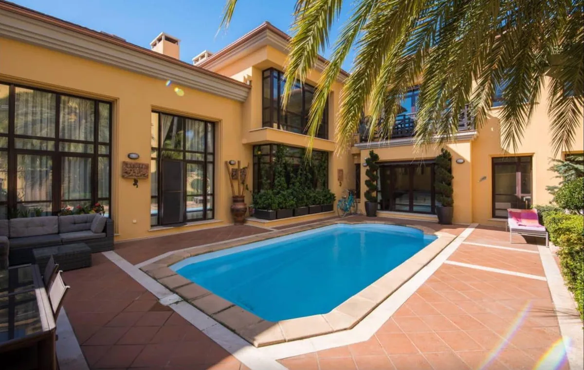 3-Bedroom Villa in Puerto Banús Main