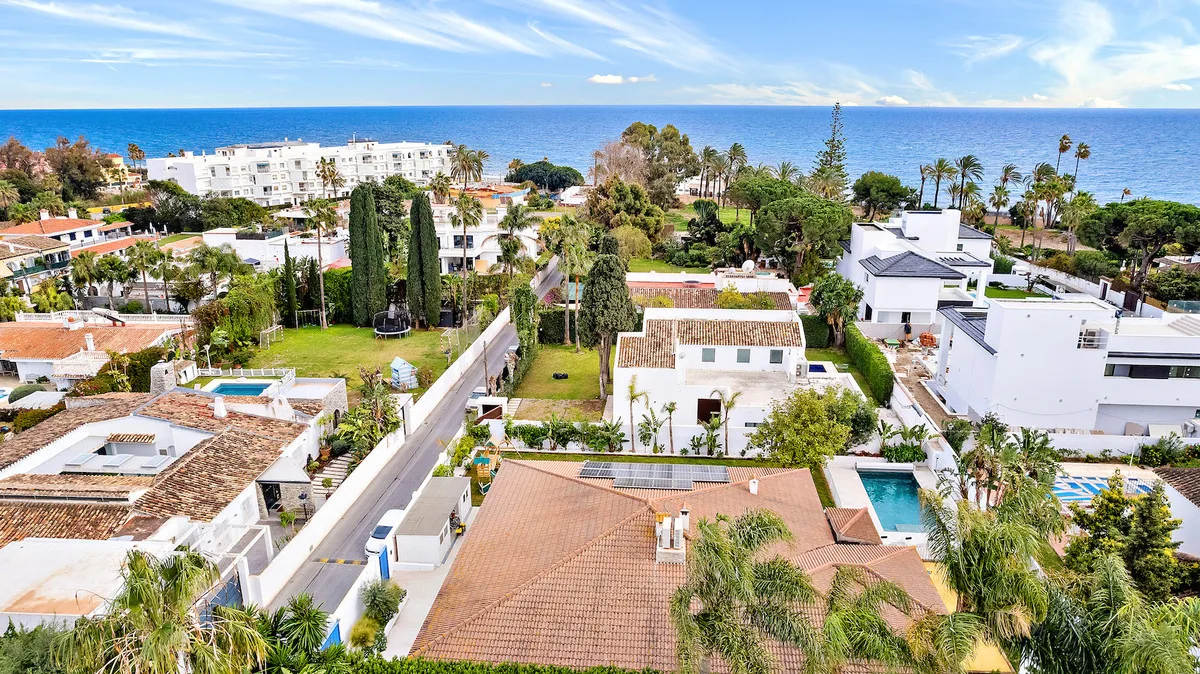 5-Bedroom Villa in Cortijo Blanco 2