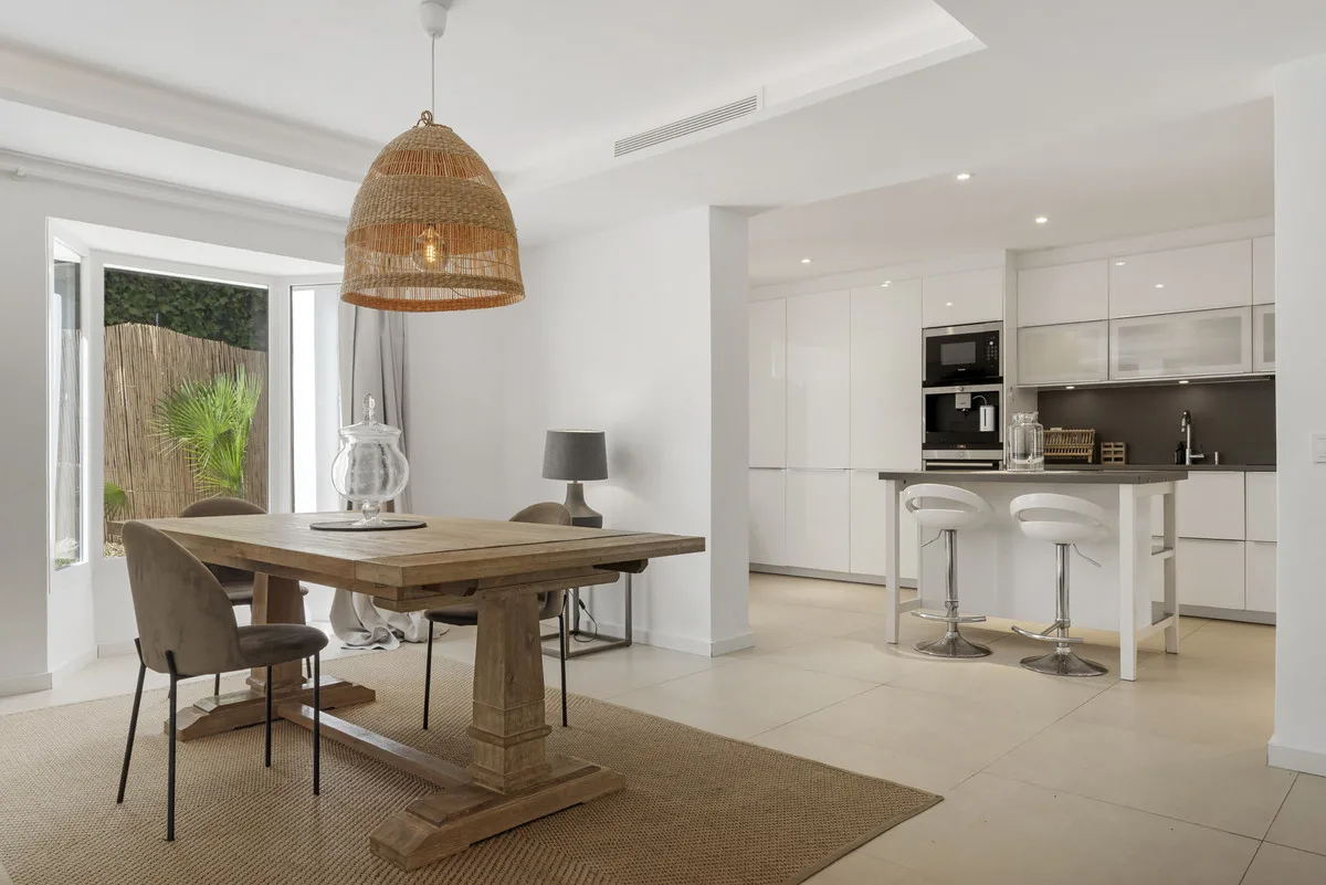 4-Bedroom Villa in Nueva Andalucía 4