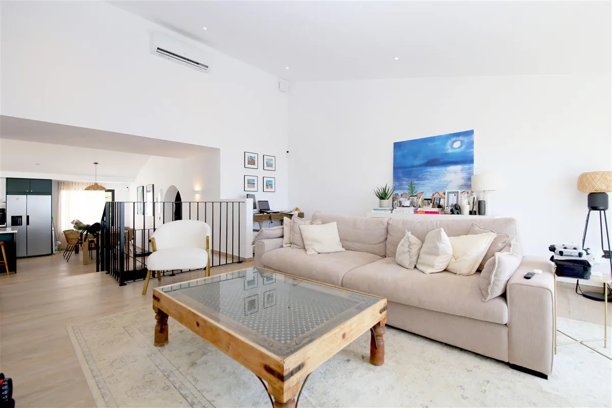 3-Bedroom Townhouse in Estepona 3